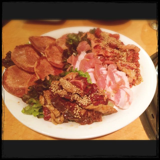 やきにく・・・