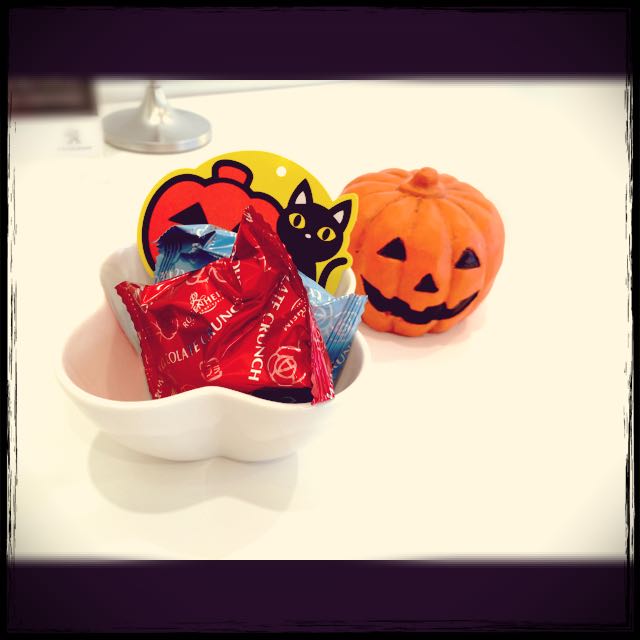 お菓子もご一緒に・・・