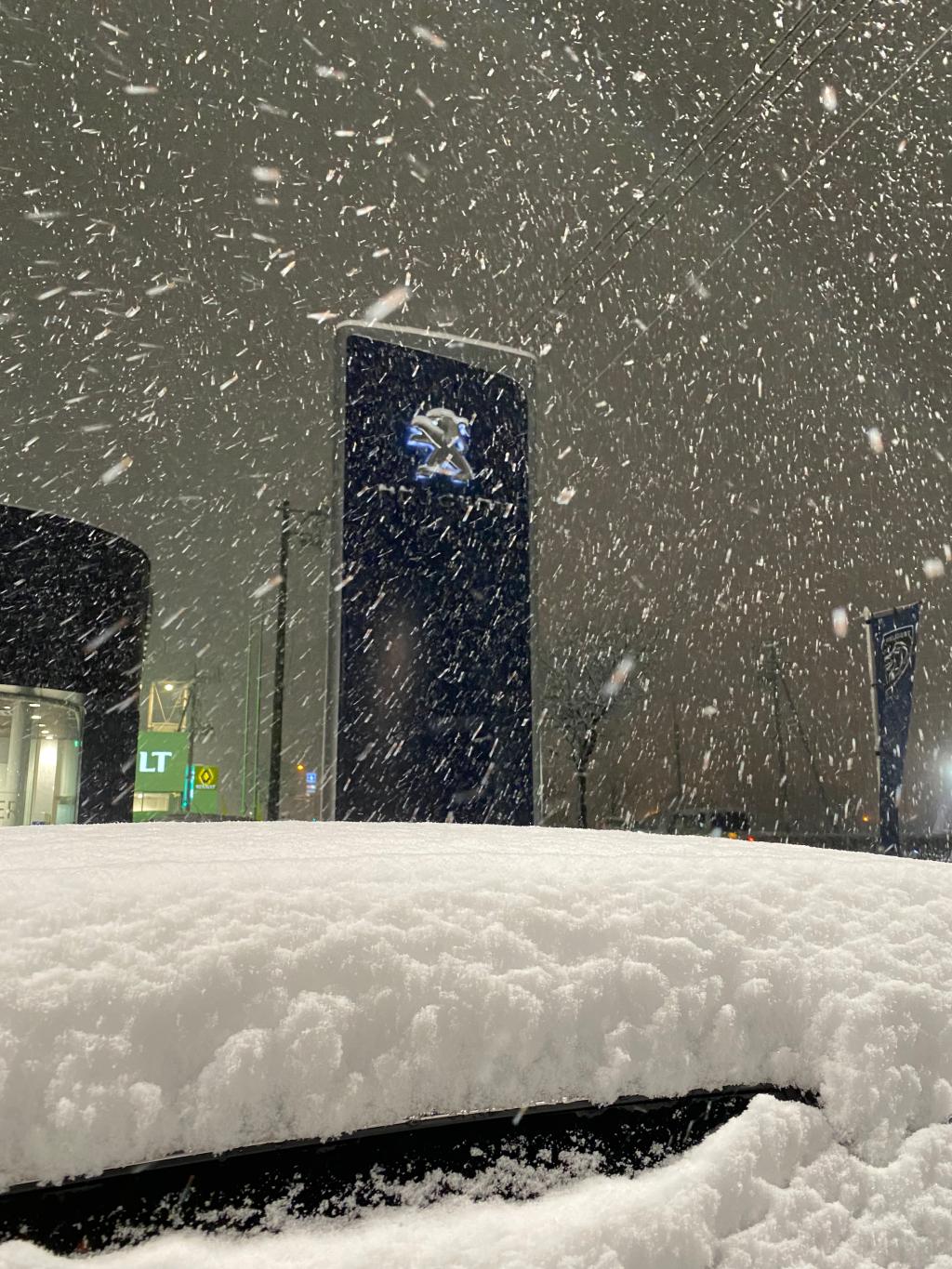 除雪でお疲れの所すみません。最大にクダラナイご報告です。