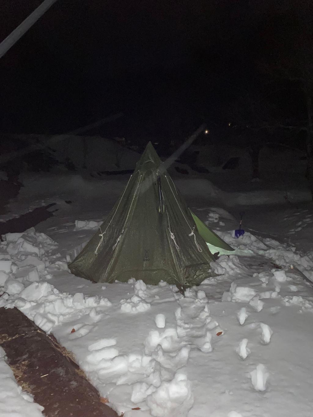 雪山でアレを食べるの！？(;´･ω･)